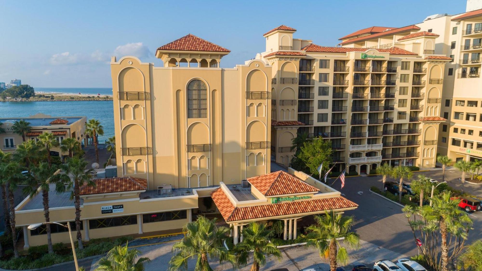 Holiday Inn & Suites Clearwater Beach, An Ihg Hotel Exterior photo